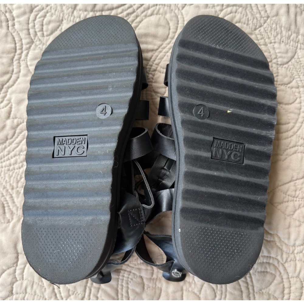 Kid's SIZE 4 Madden NYC Trendy Black Gladiator Fisherman Sandals Easy Closure - Picture 6 of 9